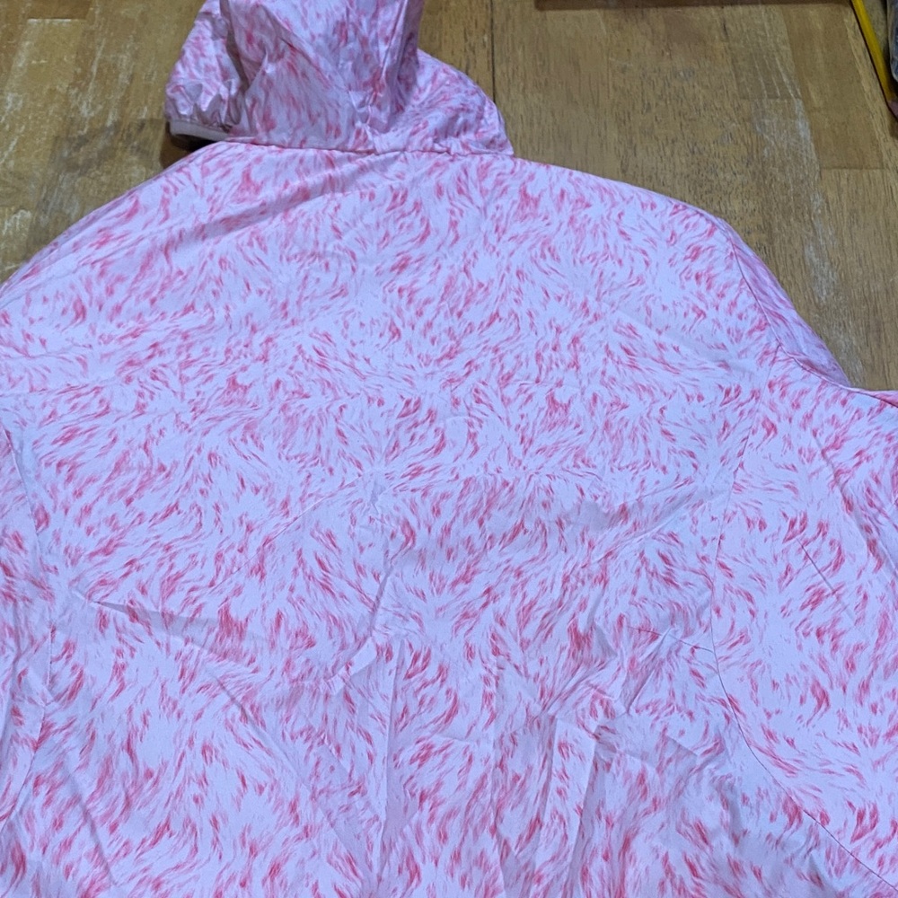 The North Face Gray Jacket with Pink Lining - Picture 8 of 8